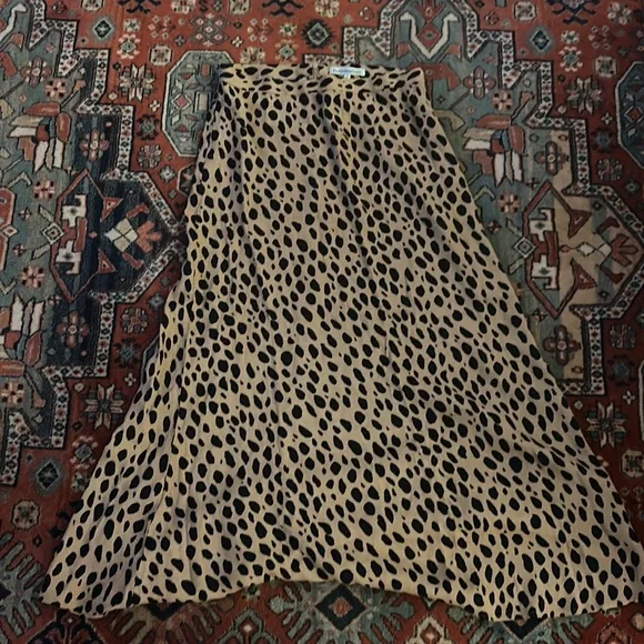 NWOT reformation bobcat Bea skirt size 6 - Picture 4 of 7
